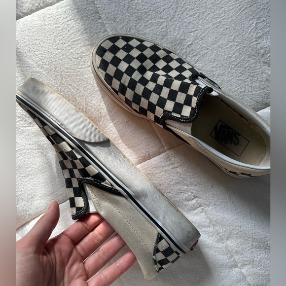 Vans classic slip on shoes - Picture 4 of 11